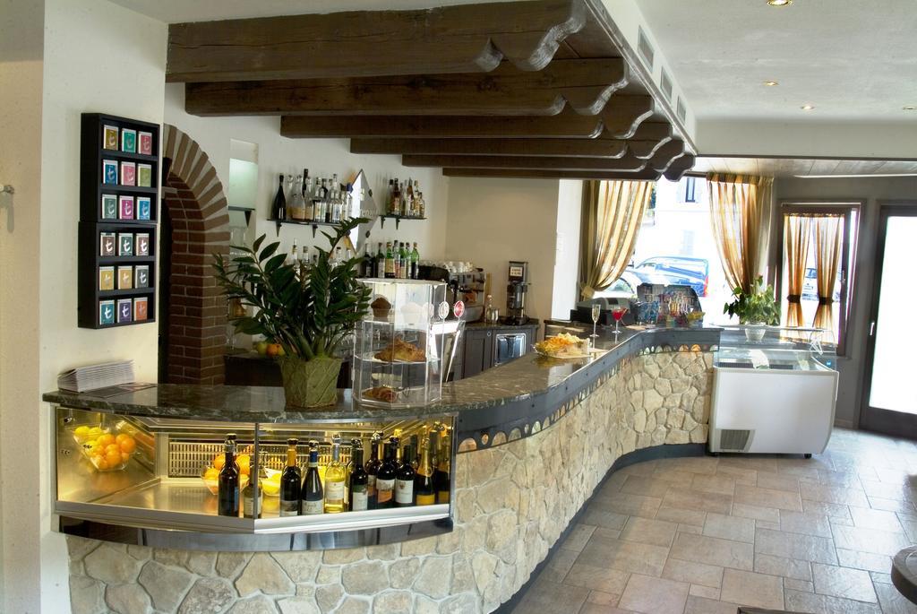 Hotel San Lorenzo Chiavenna Exterior foto
